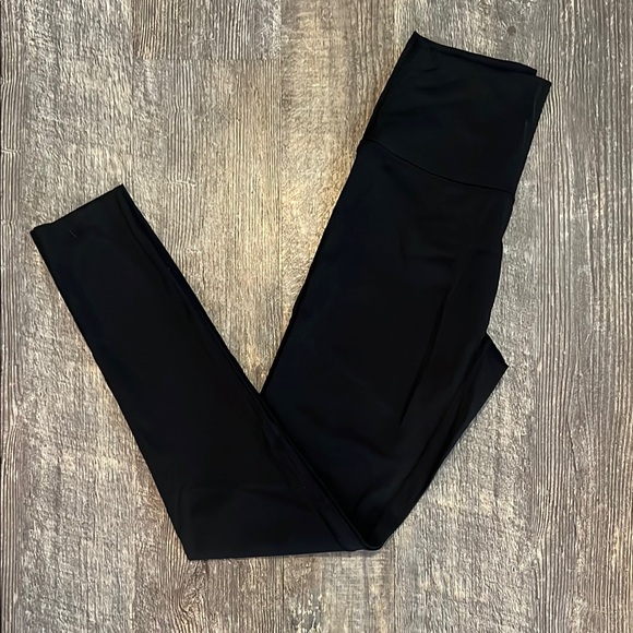 Offline Pants - OFFLINE Black High-Waisted Leggings